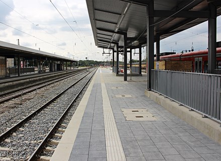 Hbf La 01