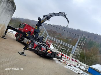 20251120_082632408_iOS