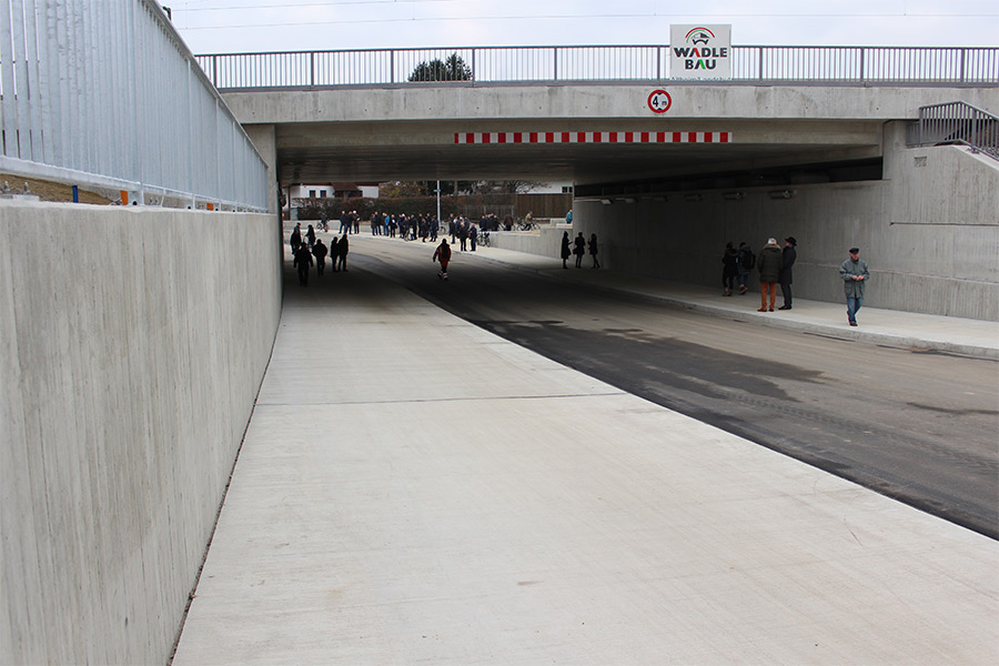 Unterfuehrung La Siemensstrasse 01